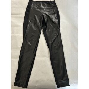 Athleta Womens Delancey Tight Small Black Faux Leather Pockets‎ Lightweight EUC